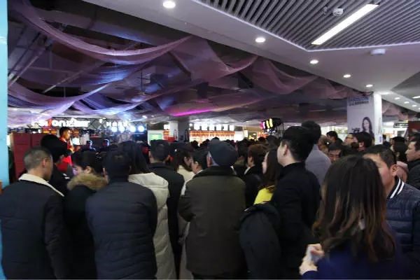 http://mmbiz.qpic.cn/mmbiz_jpg/DsZhwxyHY9EZrgvZv3piabian2DcWv3XvIvXYhBibIfdclicvvMrLDVG4e4Xqs2tuPy4HGExhzH7ict7tm4t3YpknDw/640?wx_fmt=jpeg&wxfrom=5&wx_lazy=1